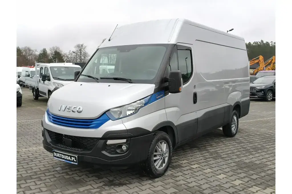 IVECO Daily Furgon 2019