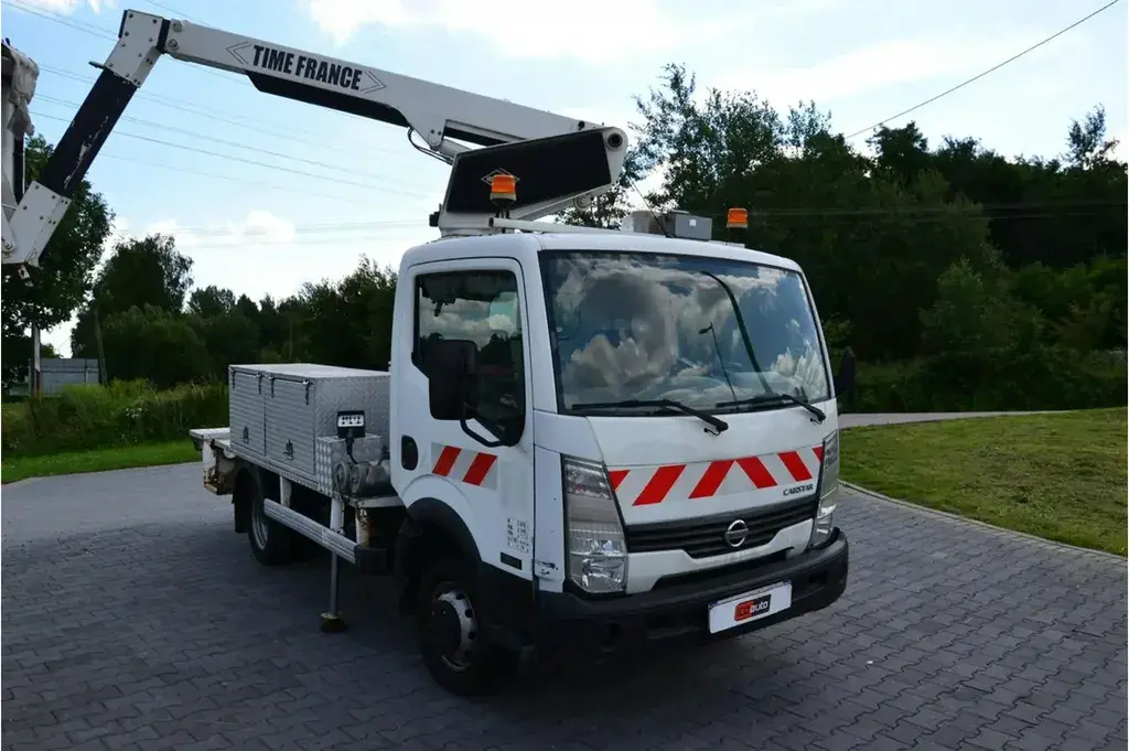 Nissan Cabstar Inne 2010