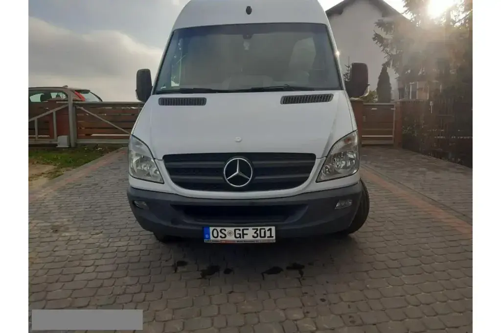 Mercedes Benz Sprinter Furgon 2011