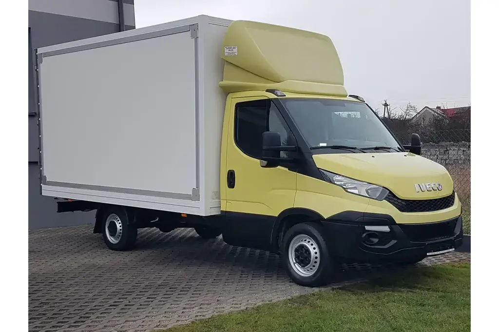 IVECO Daily Kontener 2016