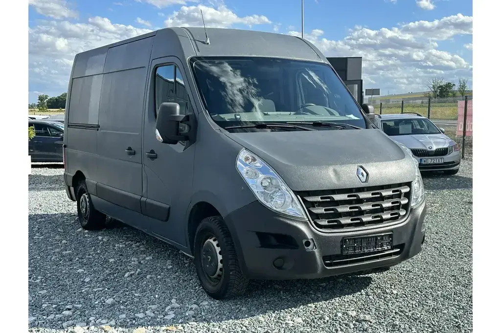 Renault Master Furgon 2012