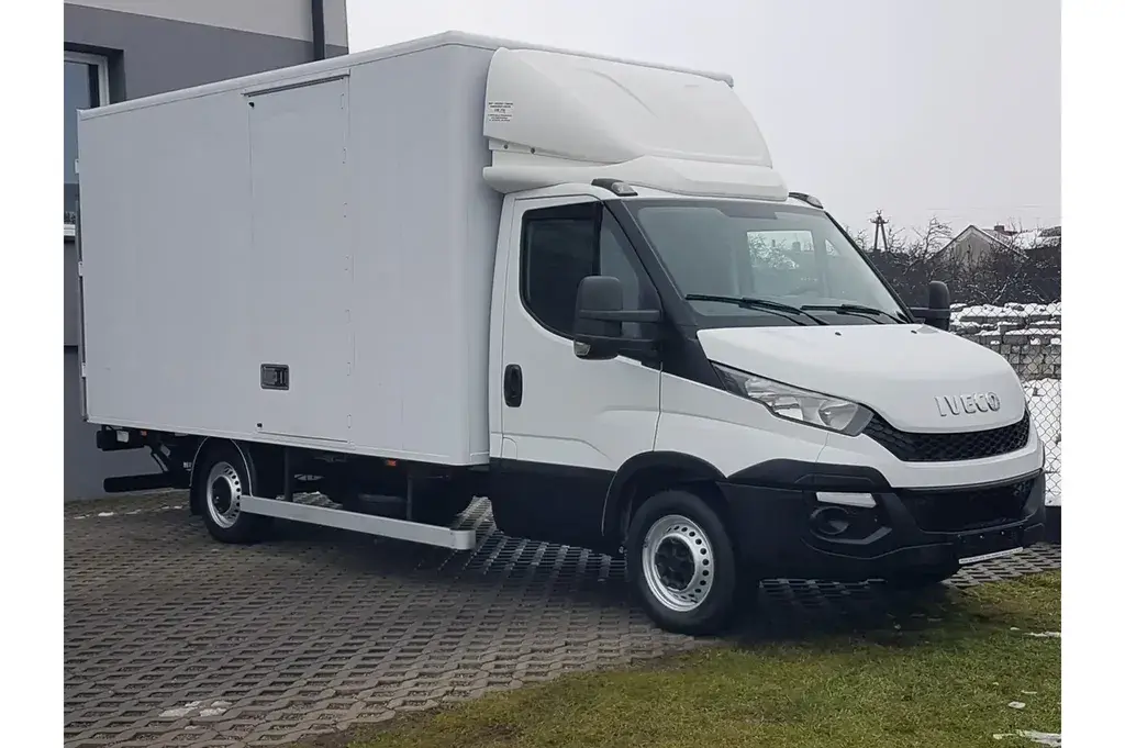 IVECO Daily Kontener 2016