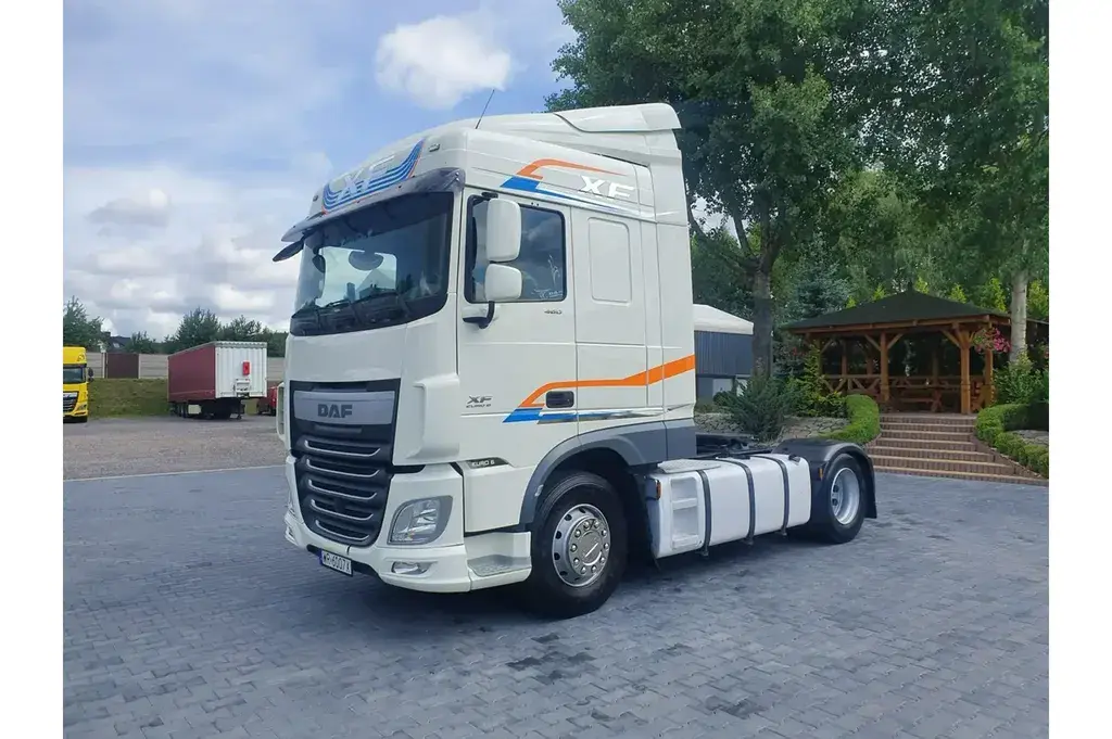 DAF XF 106 460 SC Automat Standard E 6 Salon Polska Ciężarowe 2016