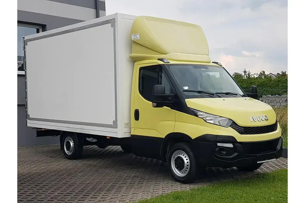 IVECO Daily Kontener 2016