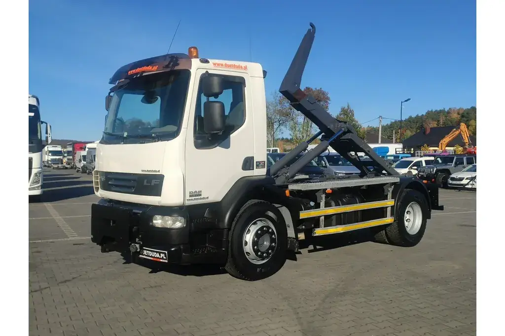 DAF LF 55 220  4x2 Hak Skibicki HKS 8   Udźwig 8ton Ciężarowe 2011