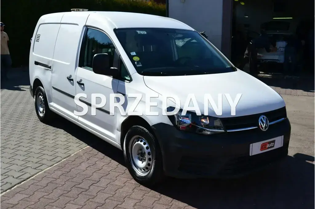 Volkswagen Caddy Furgon 2016