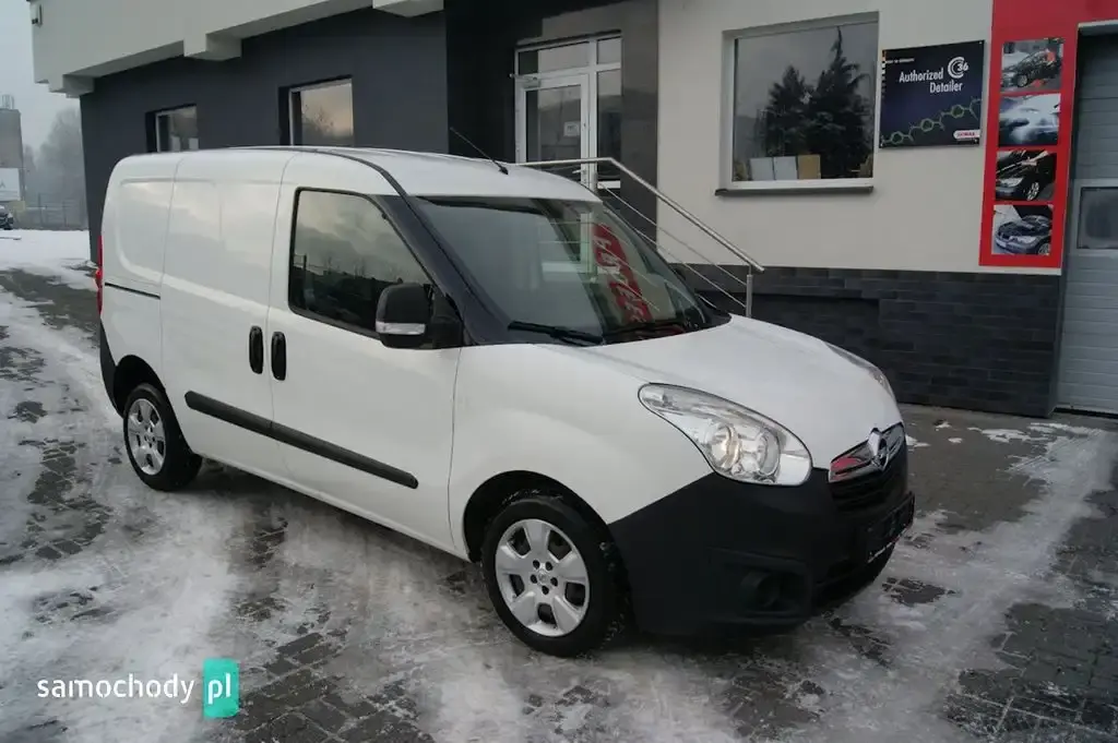 Opel Combo Dostawczy do 3,5t 2016