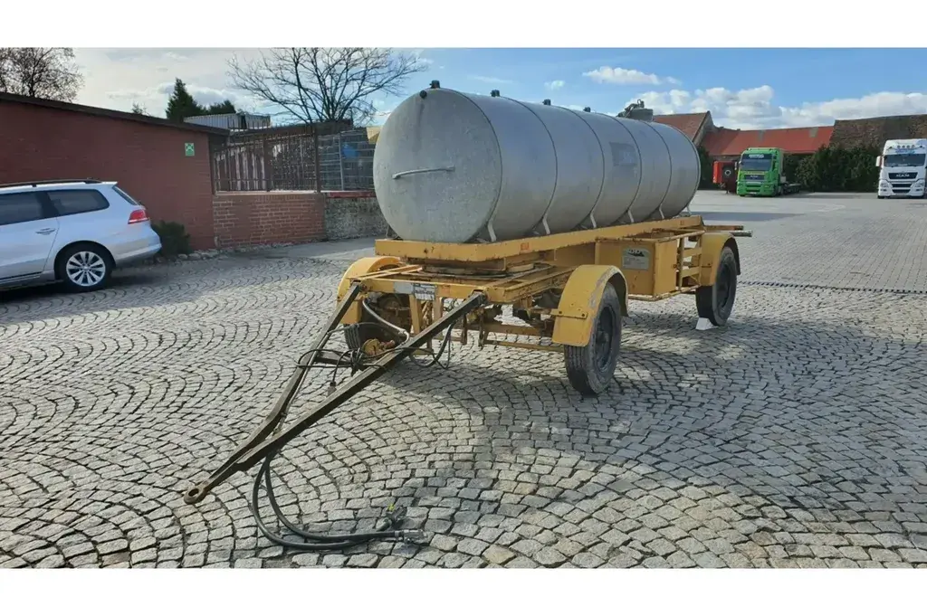 inny Flohr  Sohne Cadolto 3000 L 1978