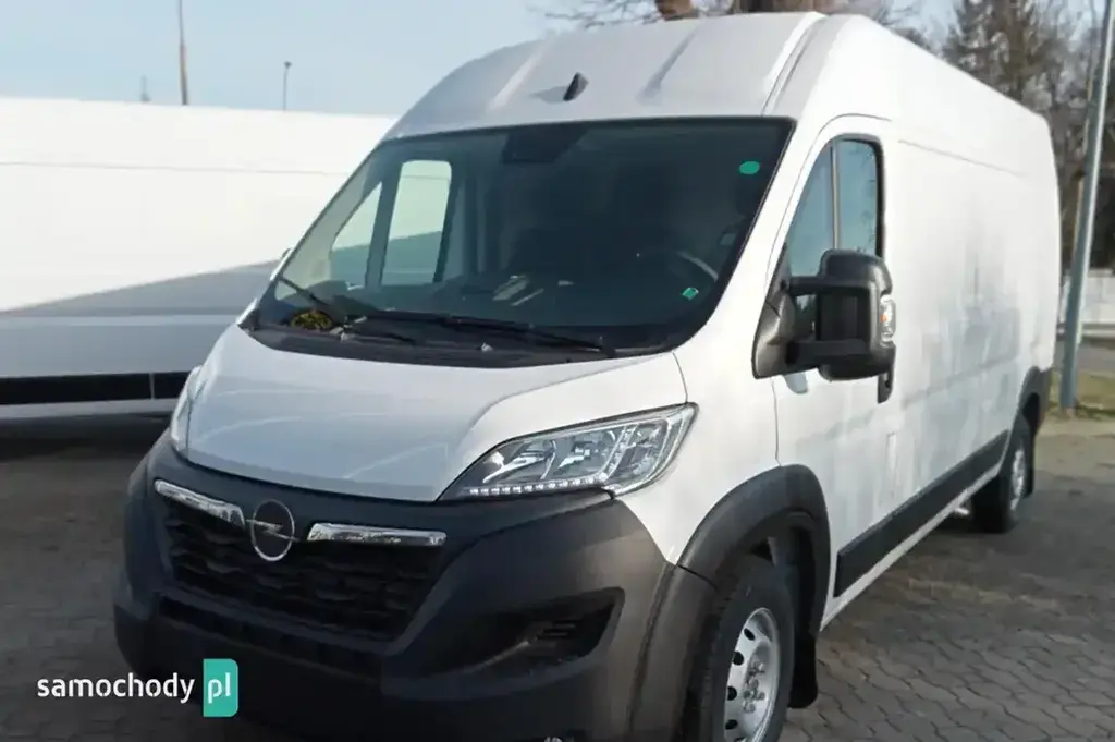 Opel Movano Furgon 2022