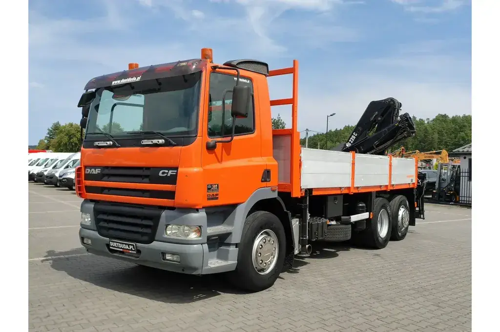 DAF CF 85 380 6x2 Oś Skrętna Skrzynia HDS HIAB 220C    Pilot Ciężarowe 2006