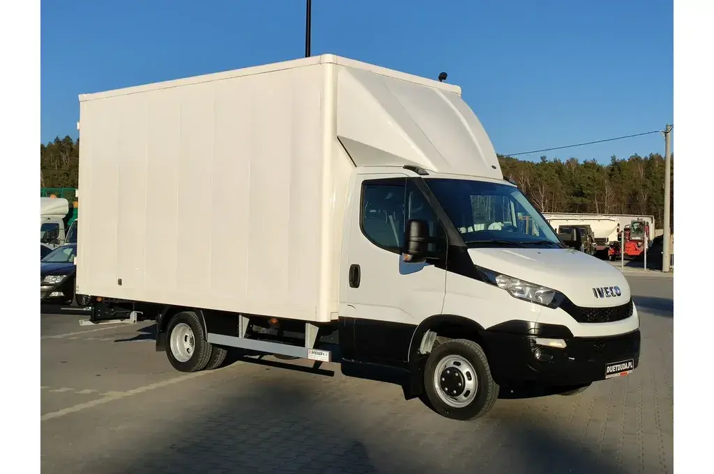 IVECO Daily Kontener 2015