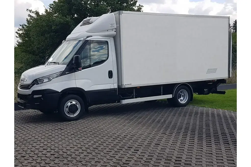 IVECO Daily Kontener 2016