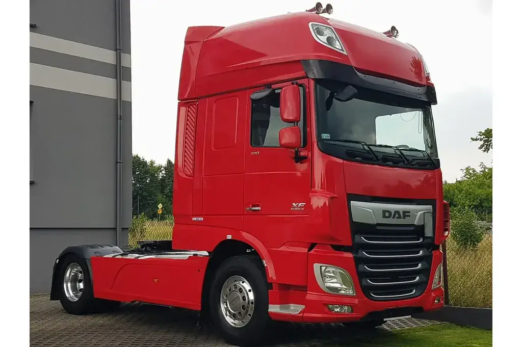 DAF XF 510 STANDARD SUPER SPACE CAB Ciężarowe 2015