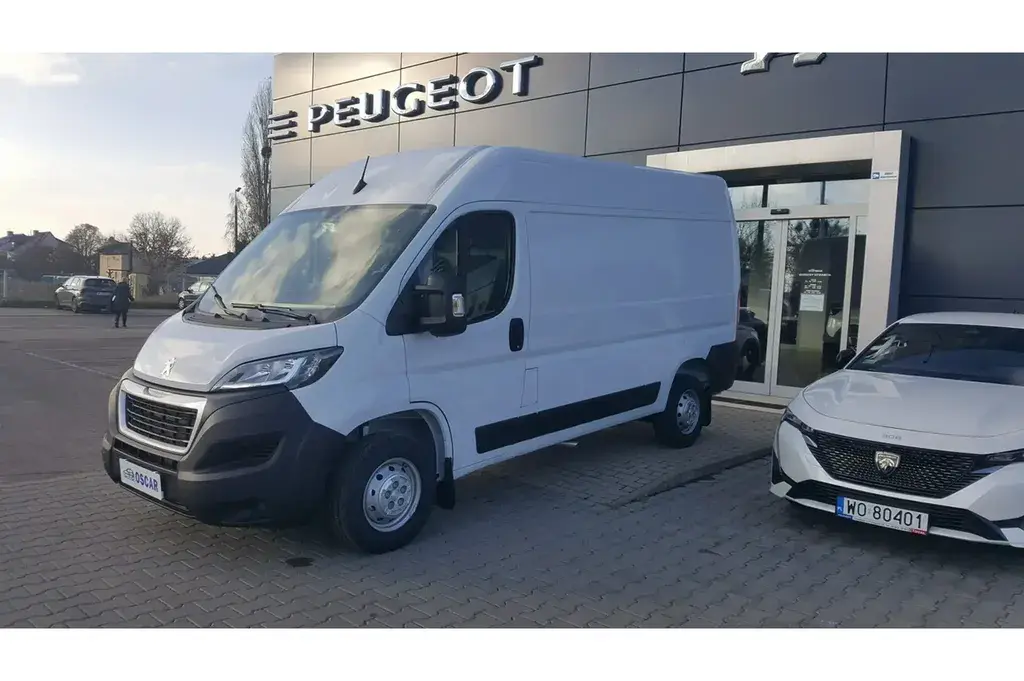 Peugeot Boxer Furgon 2022