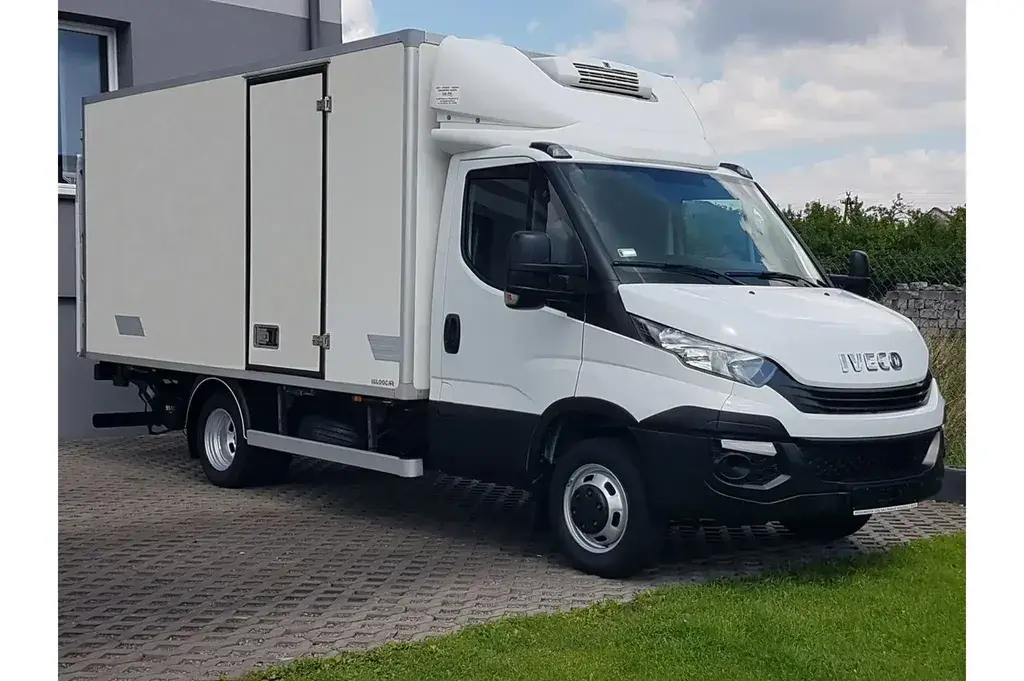 IVECO Daily Chłodnia/Izoterma 2016