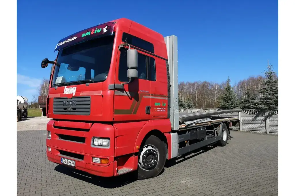 MAN TGA 18 440 XXL Manual Skrzyniowy Do Przewozu Drobiu 2008 Rok Ciężarowe 2008