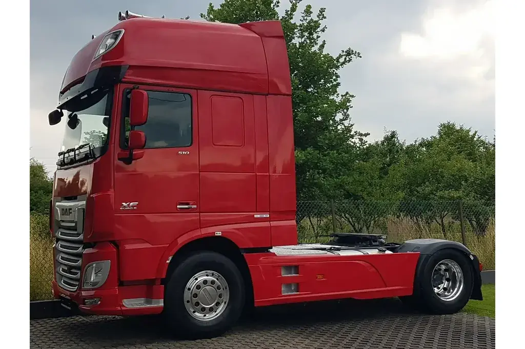 DAF XF 510 STANDARD SUPER SPACE CAB Ciężarowe 2015