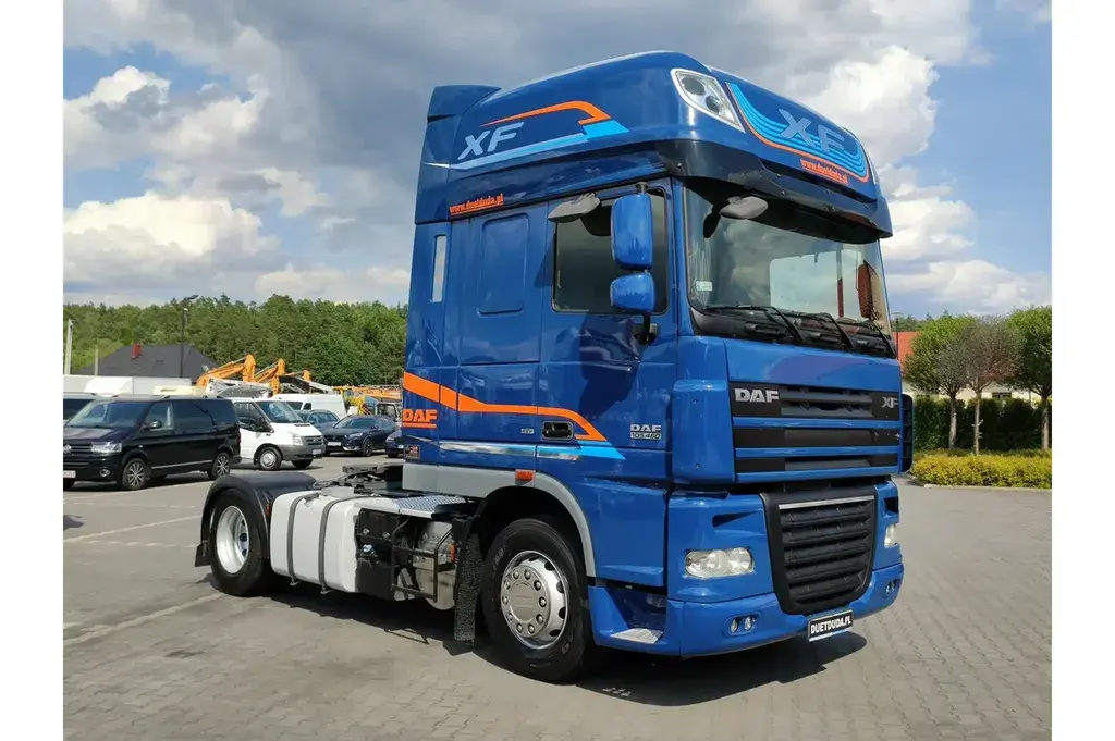 DAF XF 105 460  Euro 5 EEV Retarder Ciężarowe 2011