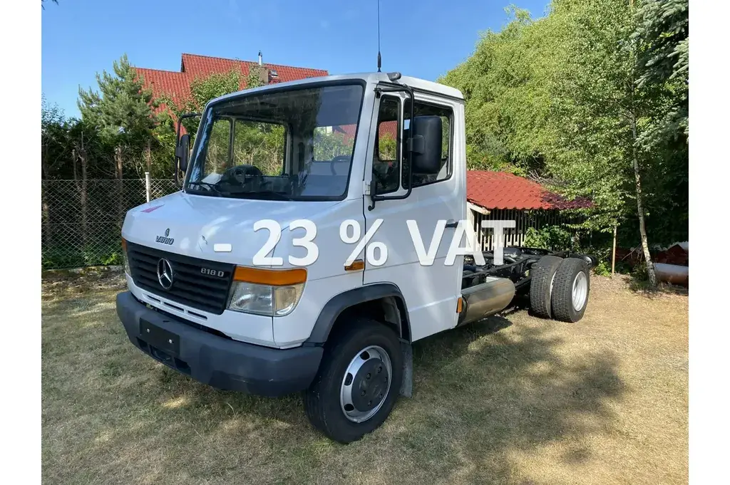 Mercedes Benz Vario 818d Ciężarowe 2010