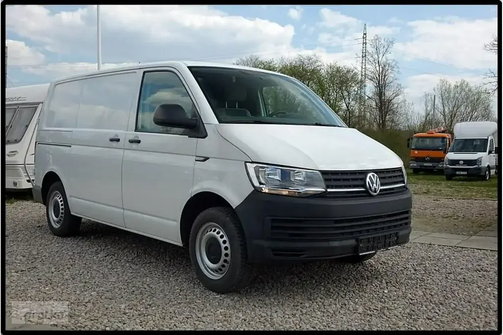 Volkswagen Transporter Furgon 2015