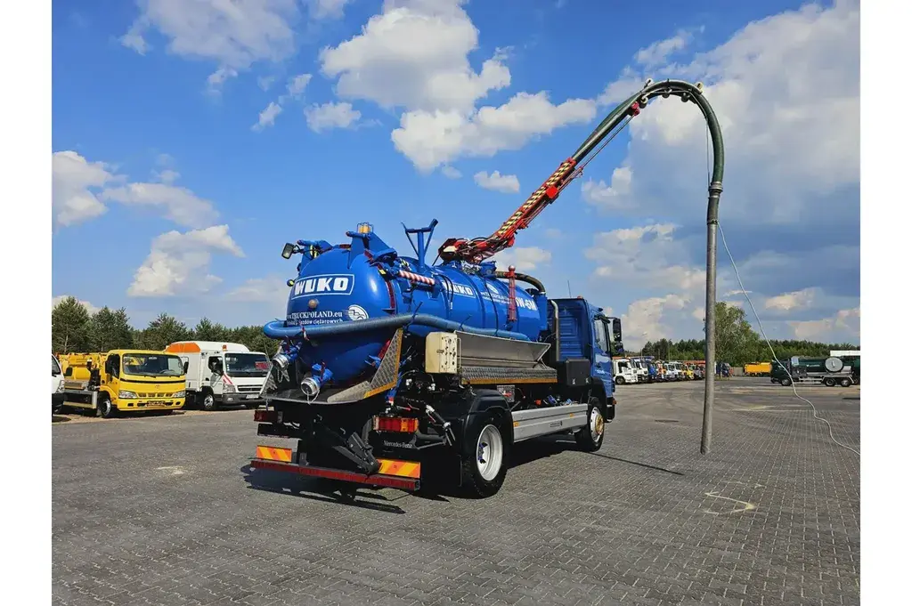 Mercedes Benz ATEGO WUKO SW 6M do zbierania odpadów płynnych separatorów Ciężarowe 2007