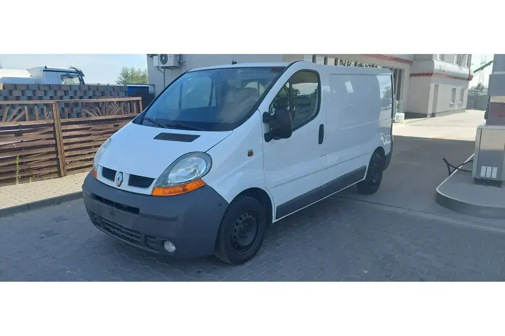 Renault Trafic Mikrobus 2005