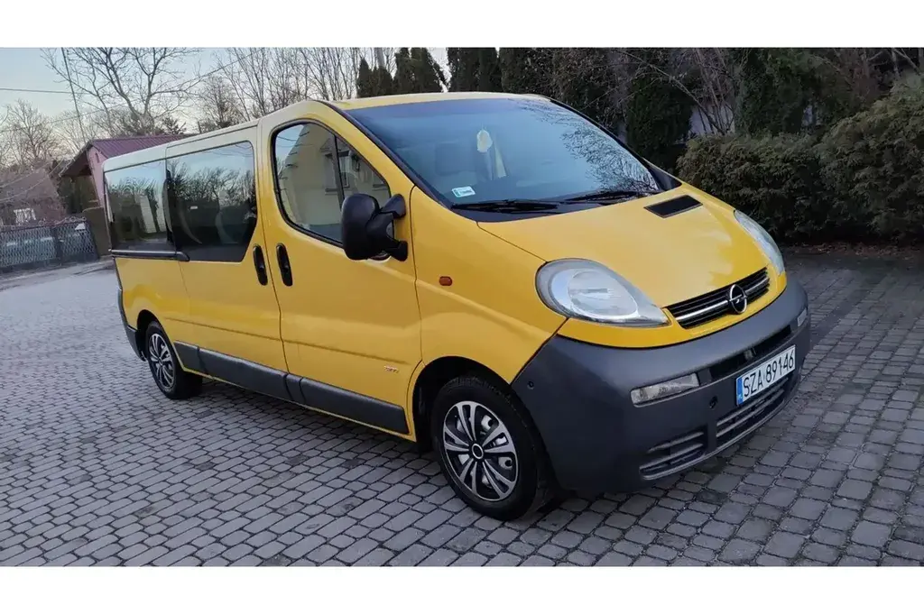 Opel Vivaro Mikrobus 2005