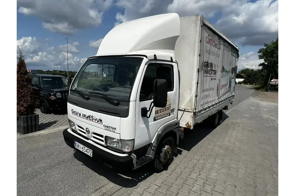 Nissan Cabstar Skrzynia 2005