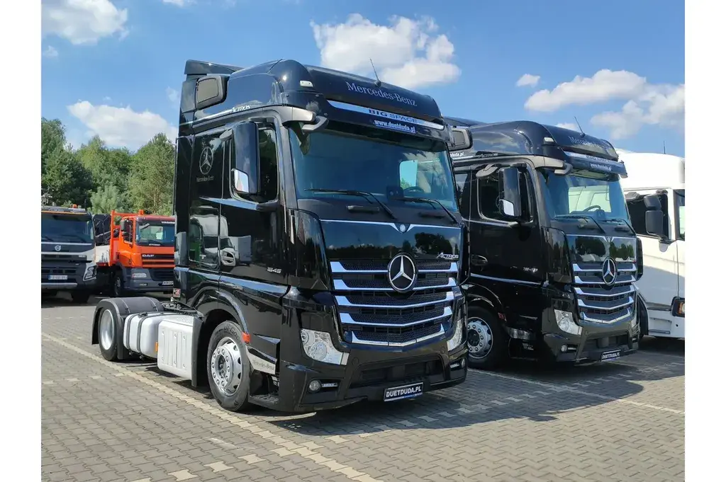 Mercedes Benz ACTROS 1845 Euro 6 Big Space Low Deck Mega Ciężarowe 2017