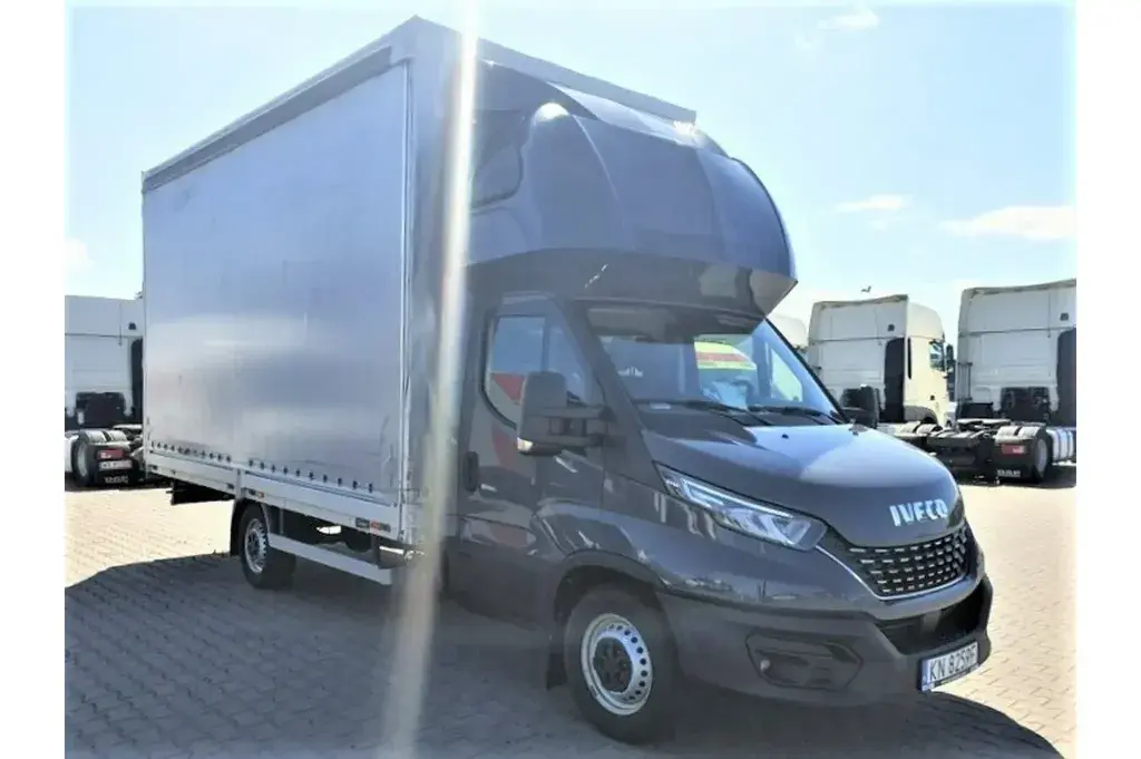 IVECO Daily Skrzynia 2021