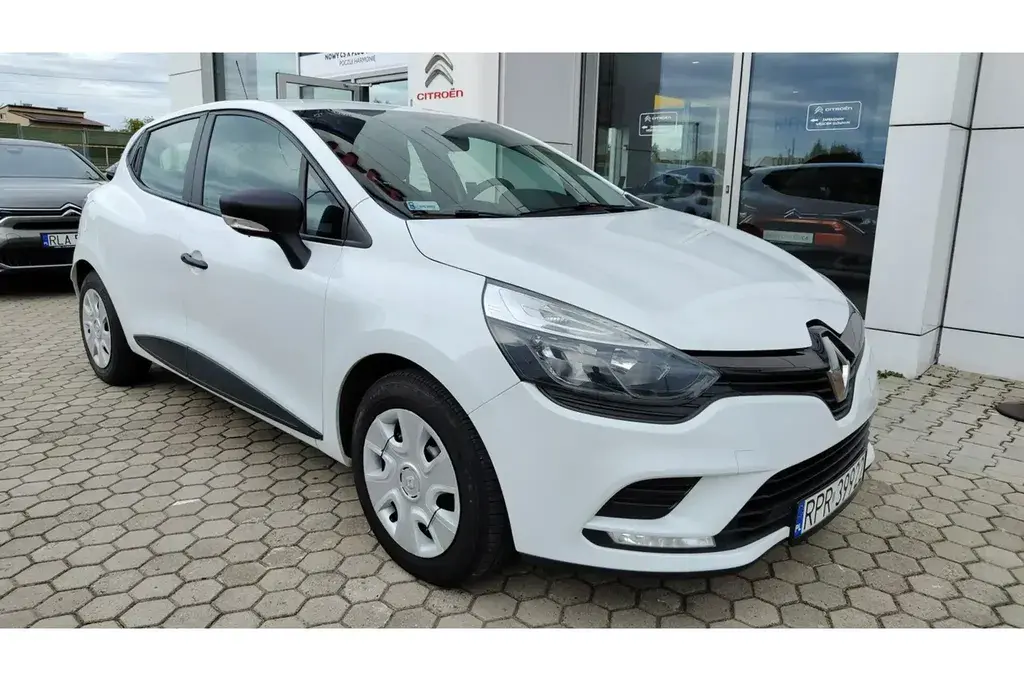 Renault Clio Van 2017