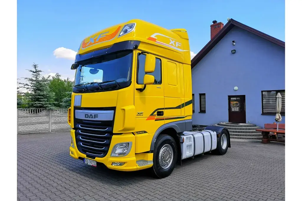 DAF XF 460 Super Space Automat Baki 1500L Salon PL Jak Nowy Ciężarowe 2016