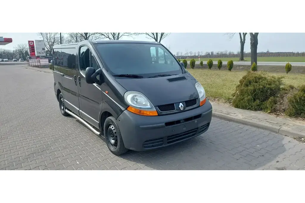 Renault Trafic Mikrobus 2005