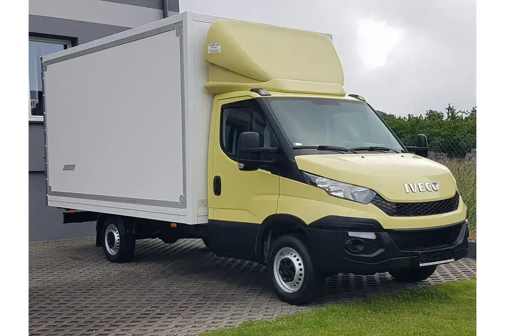 IVECO Daily Kontener 2016