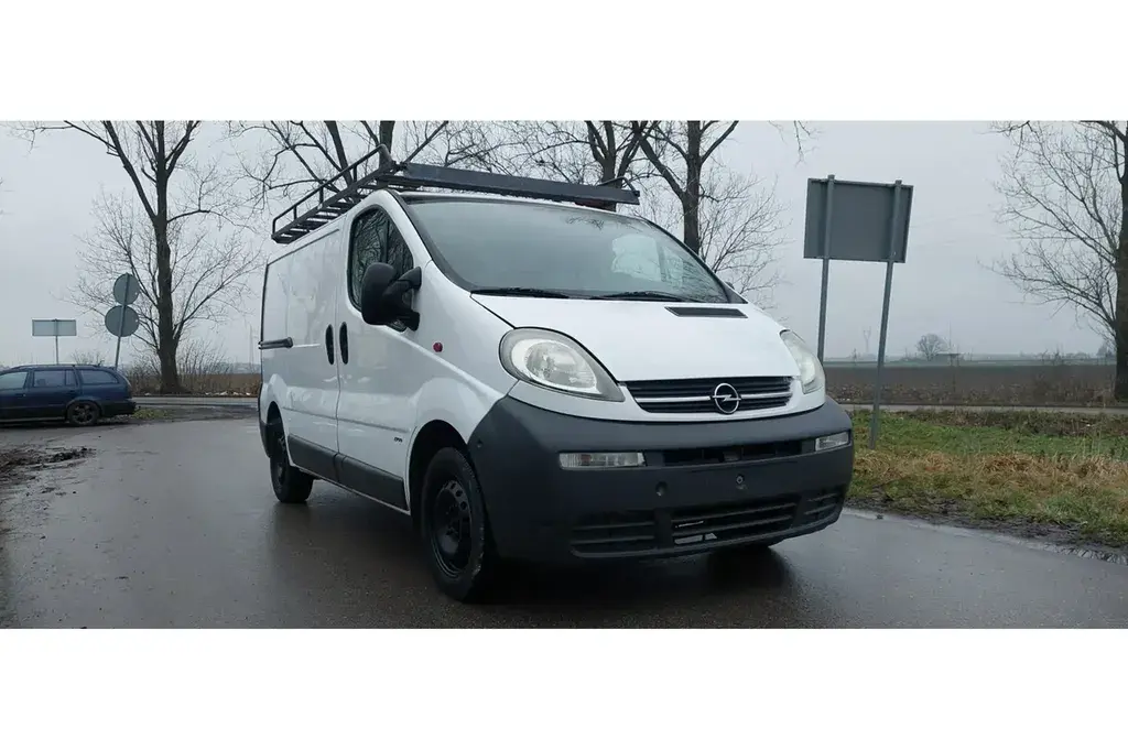 Opel Vivaro Mikrobus 2001