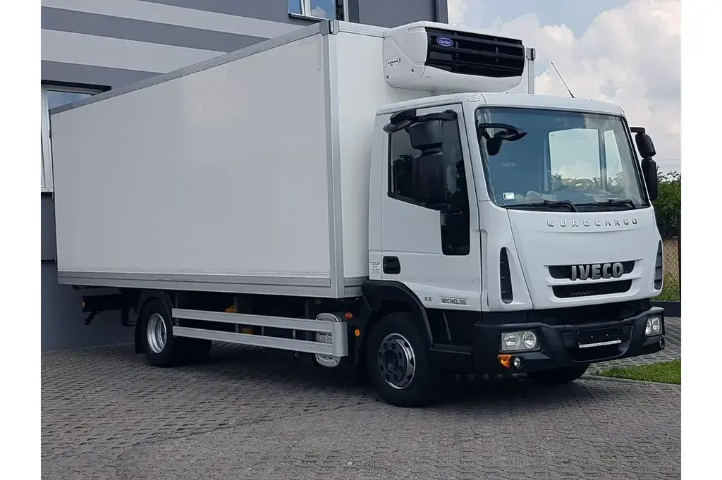 Iveco EUROCARGO 12T Ciężarowe 2014