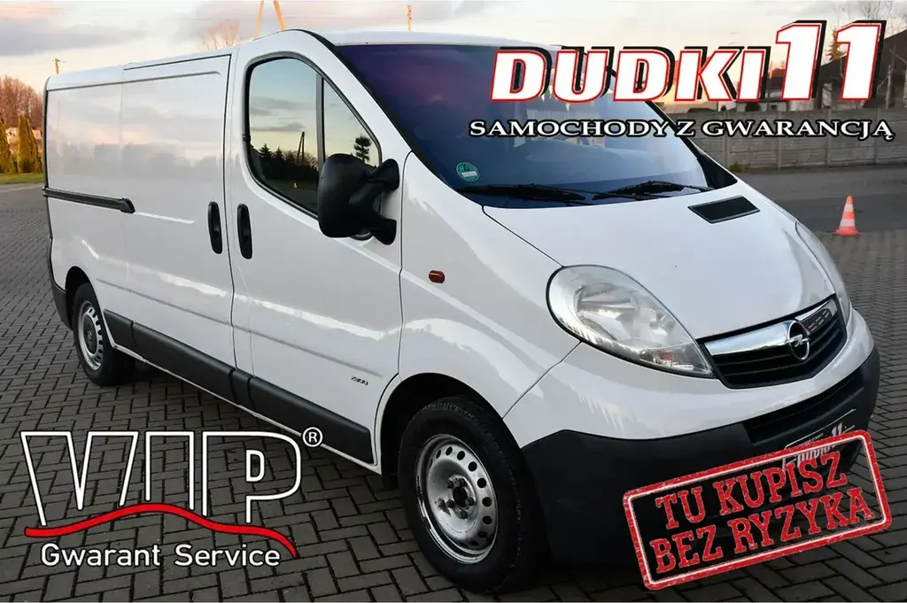 Opel Vivaro Inne 2011