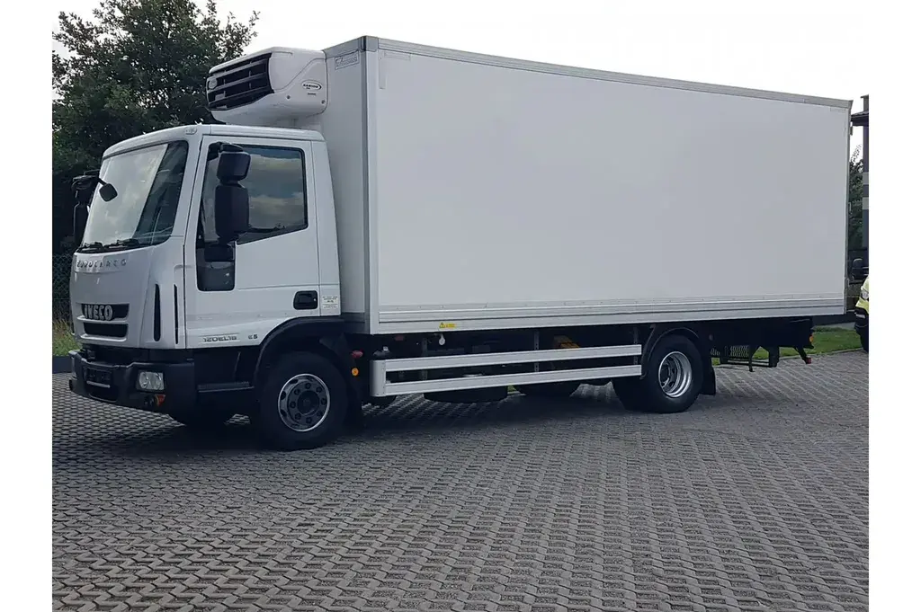 Iveco EUROCARGO 12T Ciężarowe 2014