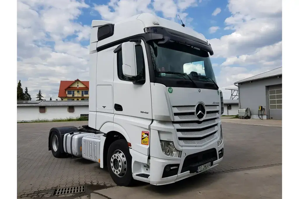 Mercedes Benz Actros 1845 Ciężarowe 2017